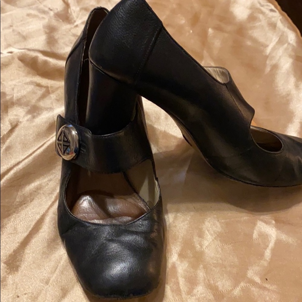 Antonio Melani Heeled Pumps
